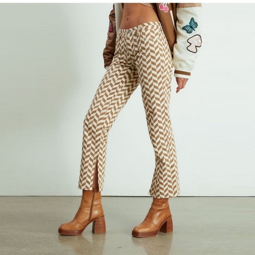PacSun White and Brown Straight Leg Jeans with Geometric Pattern